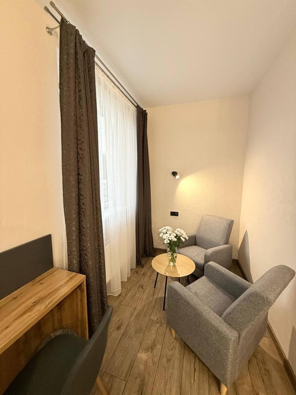Seven Hills Hotel Stoyanka ภายนอก รูปภาพ